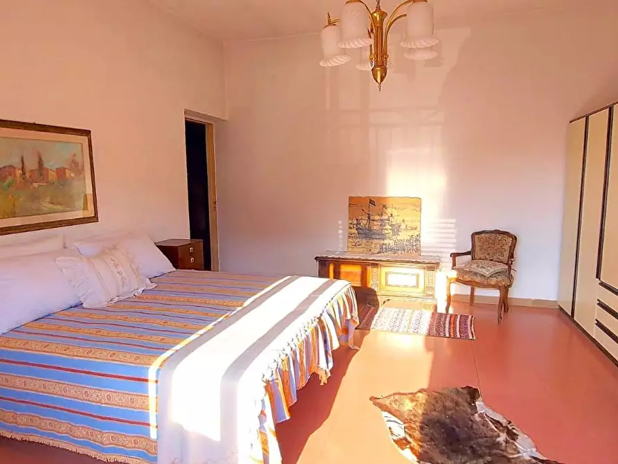 Immagine 32 di Casa bifamiliare in vendita  a Carrara