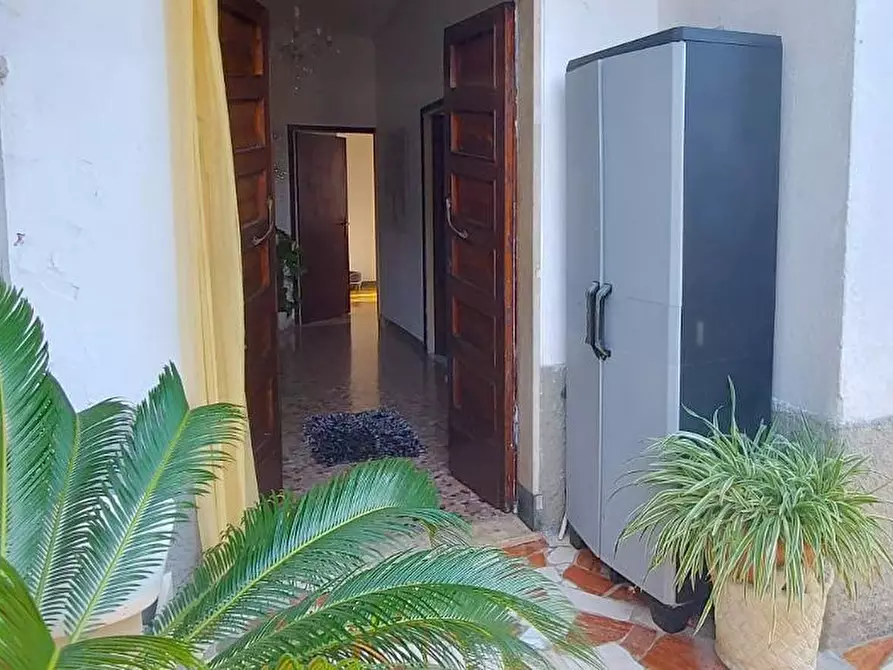 Immagine 9 di Casa bifamiliare in vendita  a Carrara