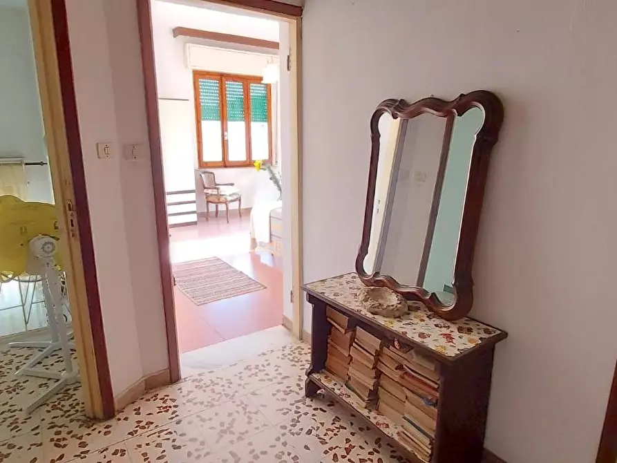 Immagine 27 di Casa bifamiliare in vendita  a Carrara