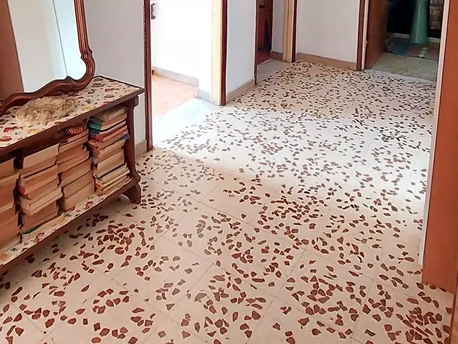 Immagine 28 di Casa bifamiliare in vendita  a Carrara