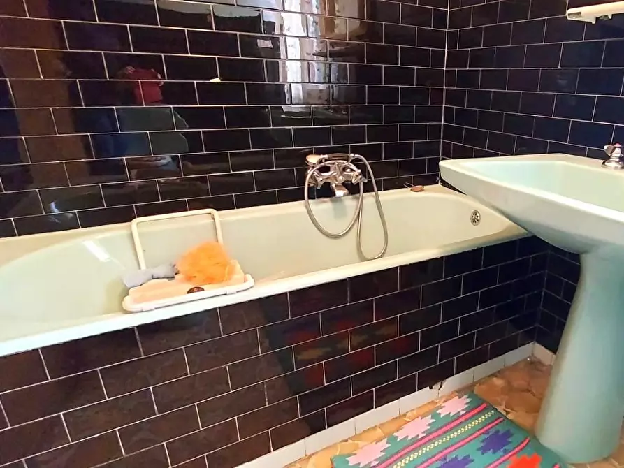 Immagine 40 di Casa bifamiliare in vendita  a Carrara