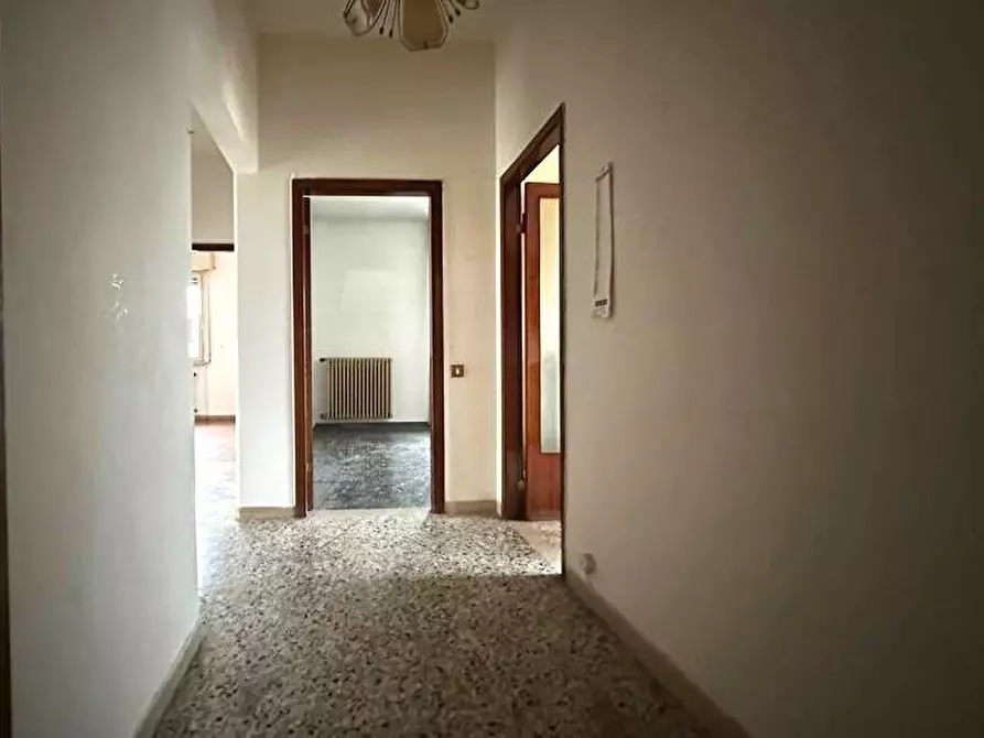 Immagine 30 di Appartamento in vendita  a Pisa