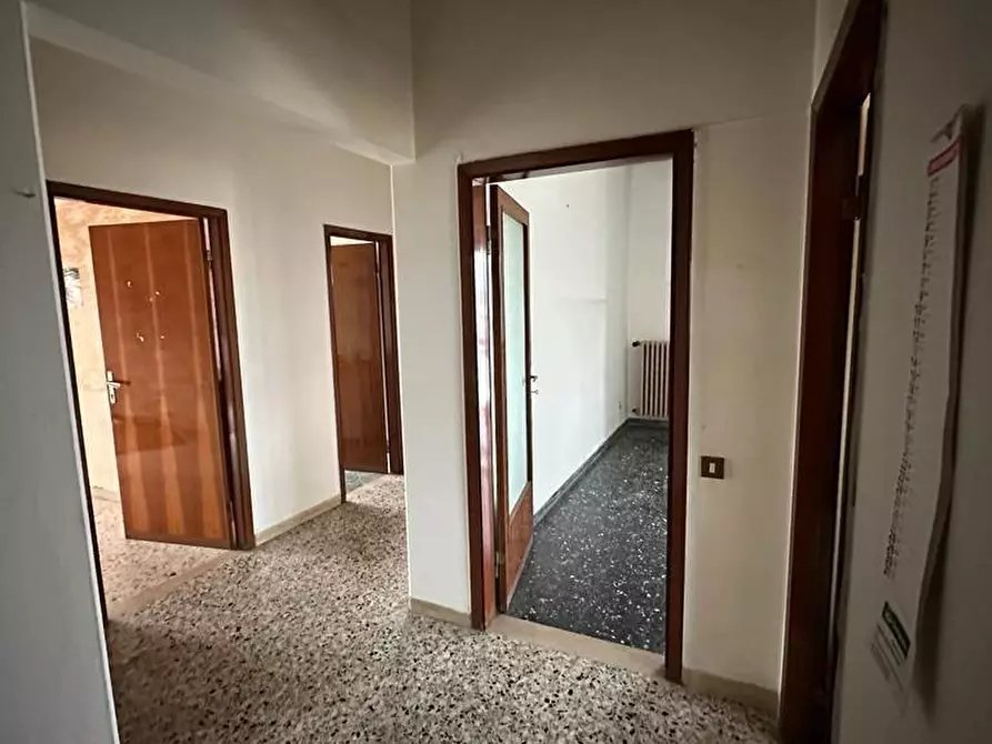 Immagine 26 di Appartamento in vendita  a Pisa