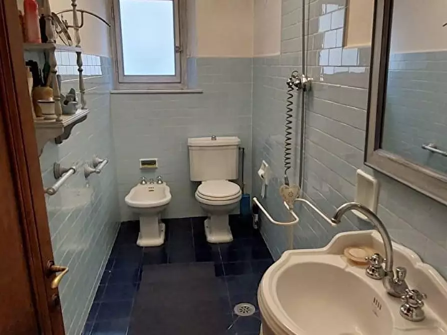 Immagine 4 di Appartamento in vendita  a Empoli