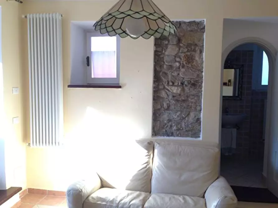 Immagine 3 di Appartamento in vendita  a Fosdinovo