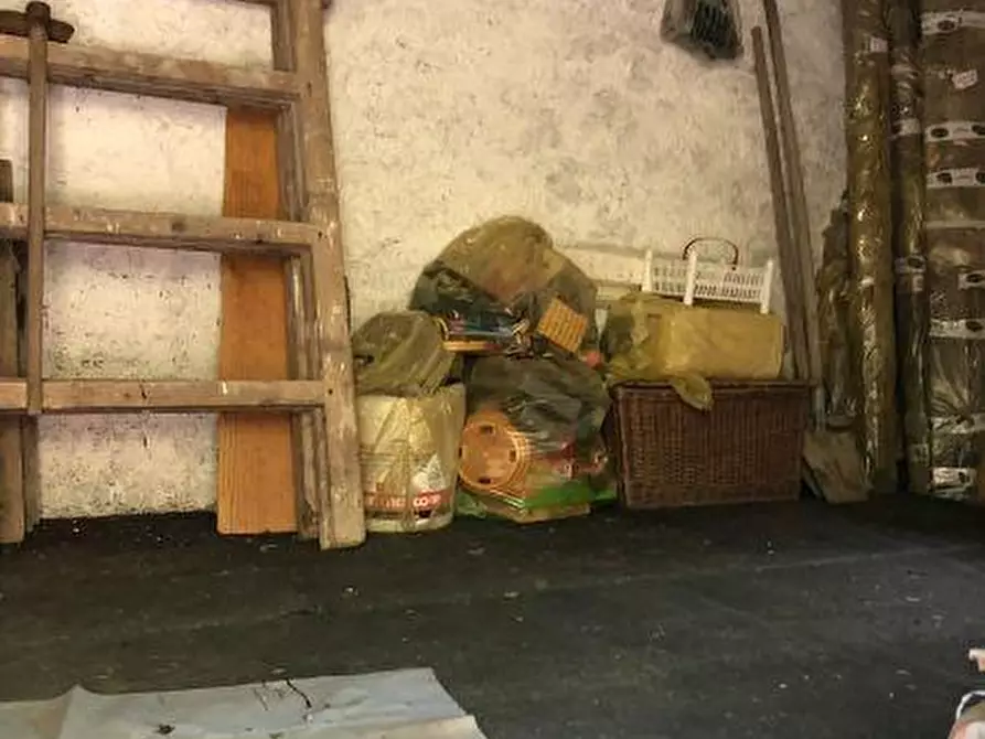 Immagine 28 di Casa indipendente in vendita  a Ameglia