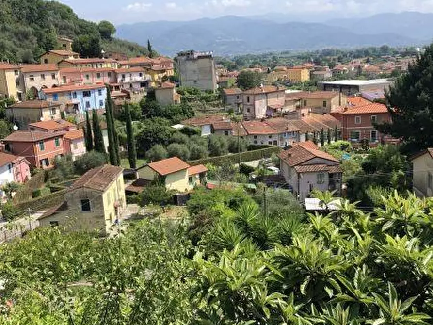 Immagine 23 di Casa indipendente in vendita  a Ameglia