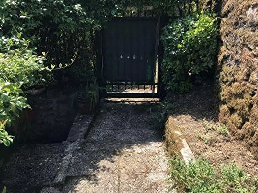 Immagine 22 di Casa indipendente in vendita  a Ameglia