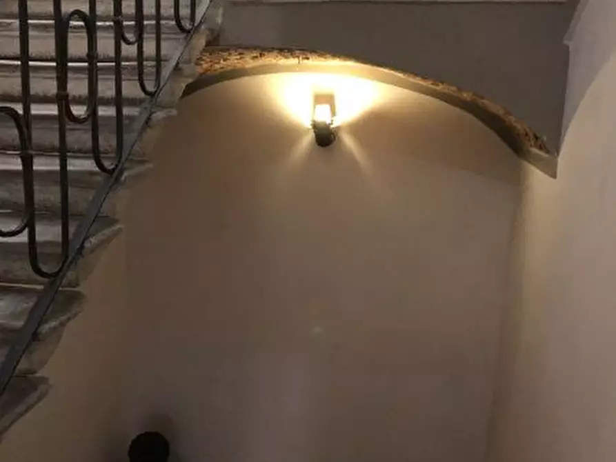 Immagine 16 di Appartamento in vendita  a Sarzana