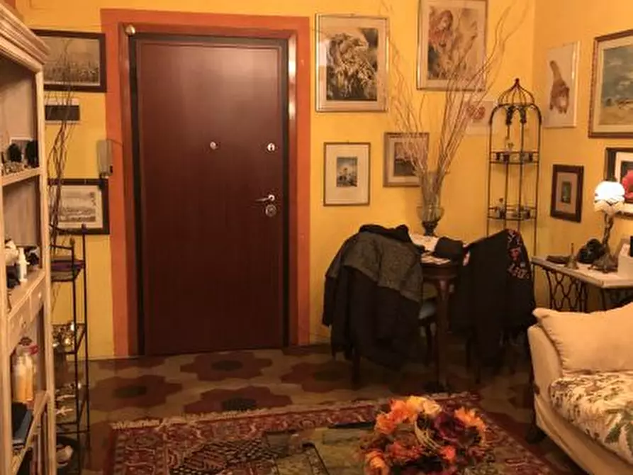 Immagine 3 di Appartamento in vendita  a Sarzana