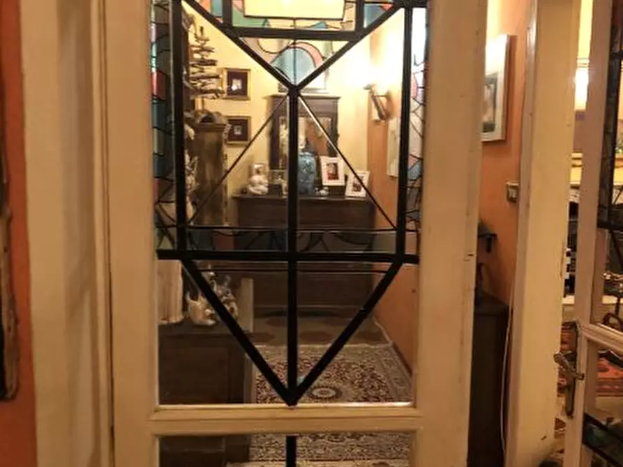 Immagine 13 di Appartamento in vendita  a Sarzana