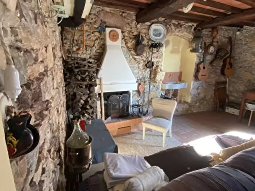 Immagine 13 di Appartamento in vendita  a Lerici