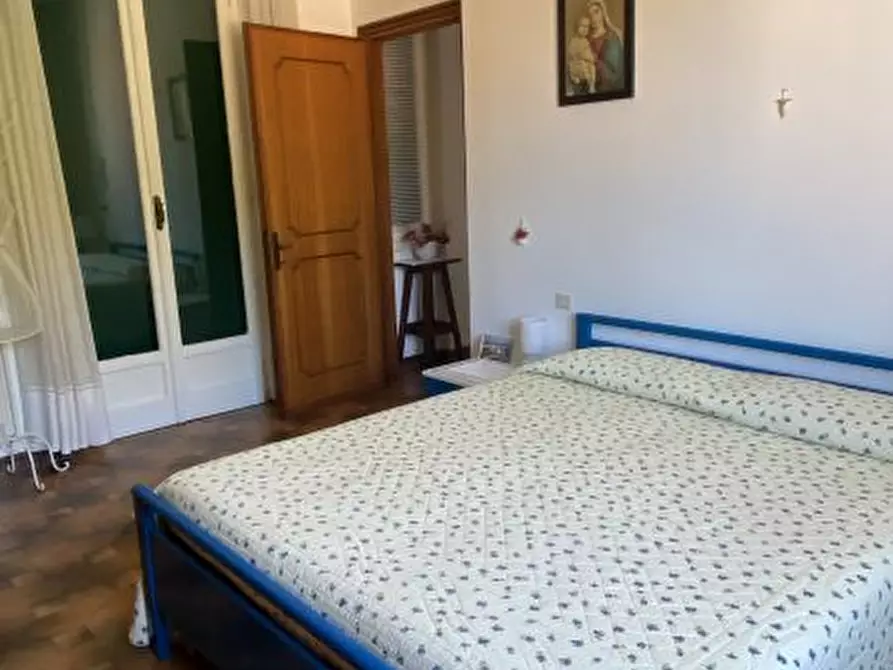 Immagine 17 di Appartamento in vendita  a Ameglia