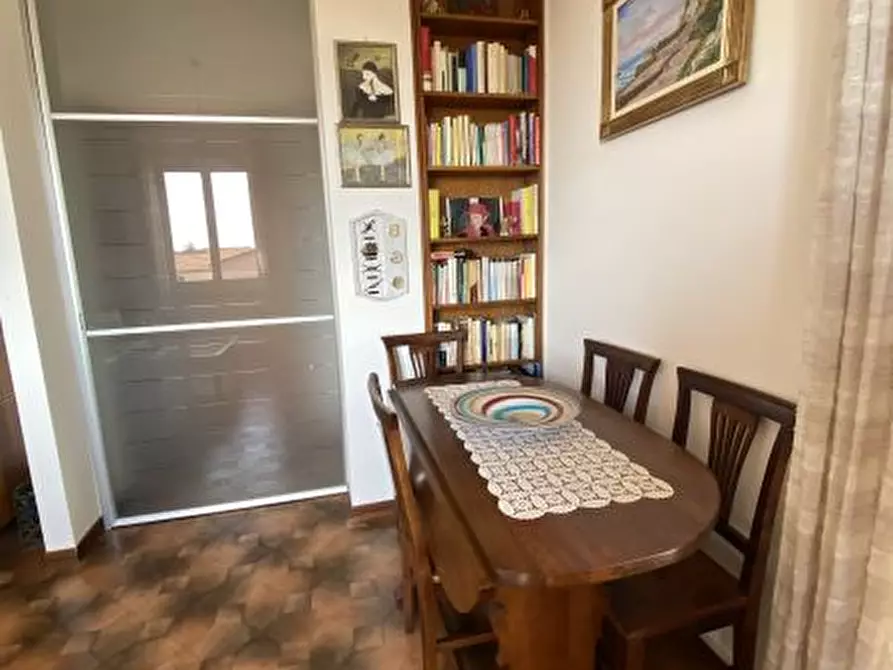 Immagine 8 di Appartamento in vendita  a Ameglia