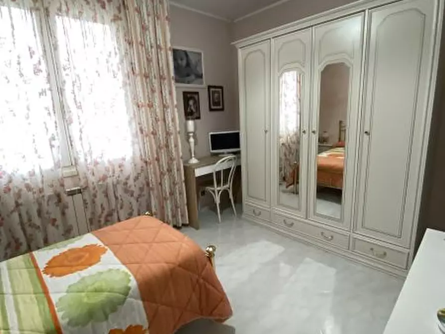 Immagine 8 di Appartamento in vendita  a Ameglia