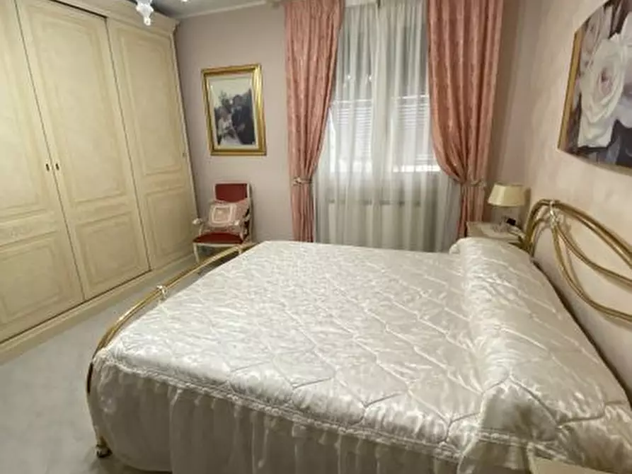 Immagine 4 di Appartamento in vendita  a Ameglia