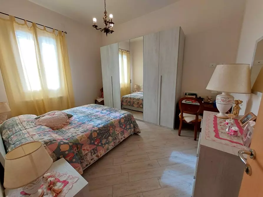 Immagine 12 di Villa in vendita  a Buti