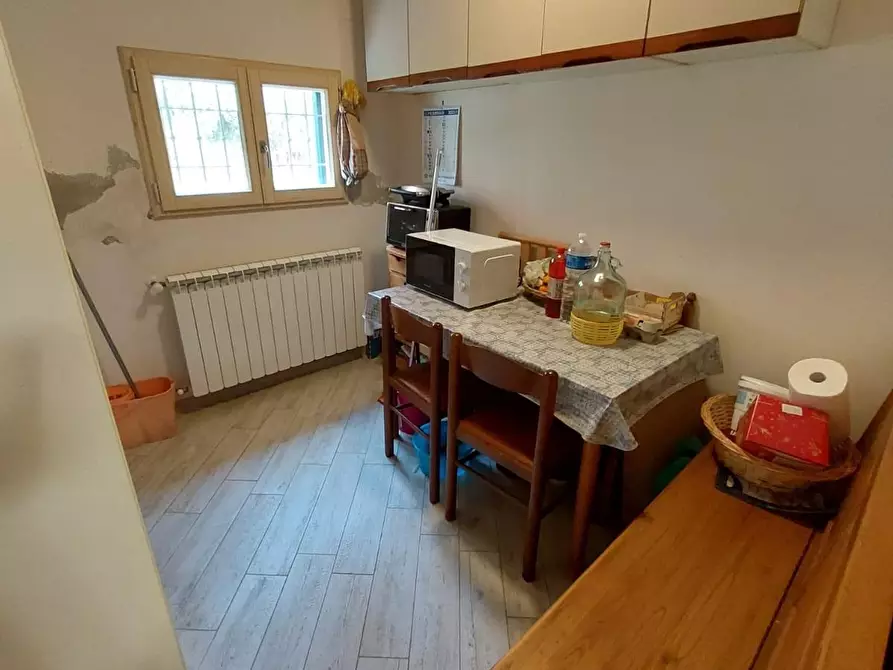 Immagine 22 di Villa in vendita  a Buti