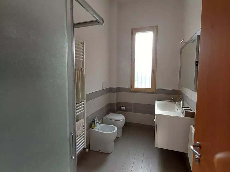 Immagine 16 di Villa in vendita  a Buti