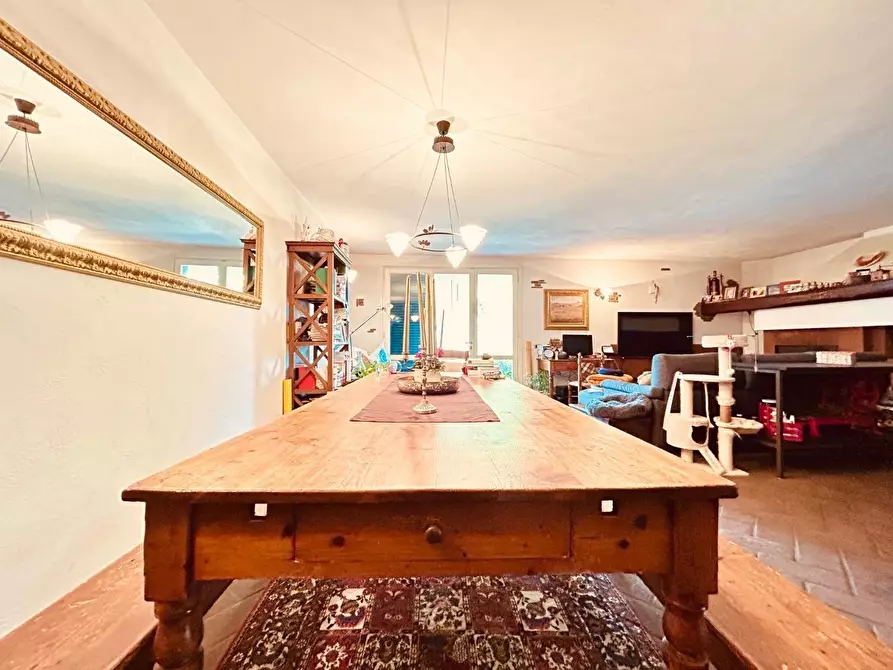 Immagine 33 di Villa in vendita  a Cerreto Guidi