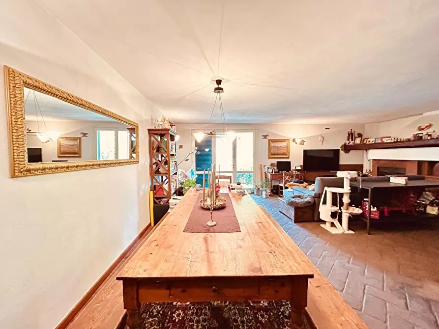 Immagine 34 di Villa in vendita  a Cerreto Guidi