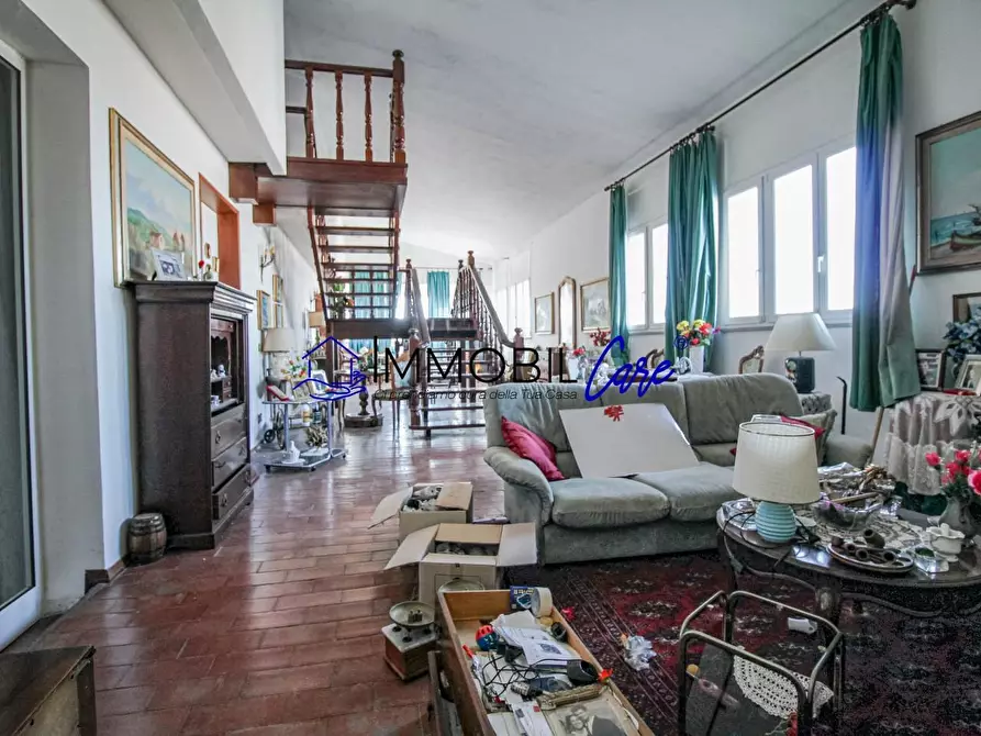 Immagine 6 di Appartamento in vendita  a Livorno