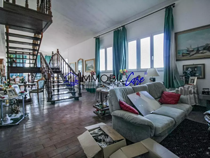 Immagine 5 di Appartamento in vendita  a Livorno