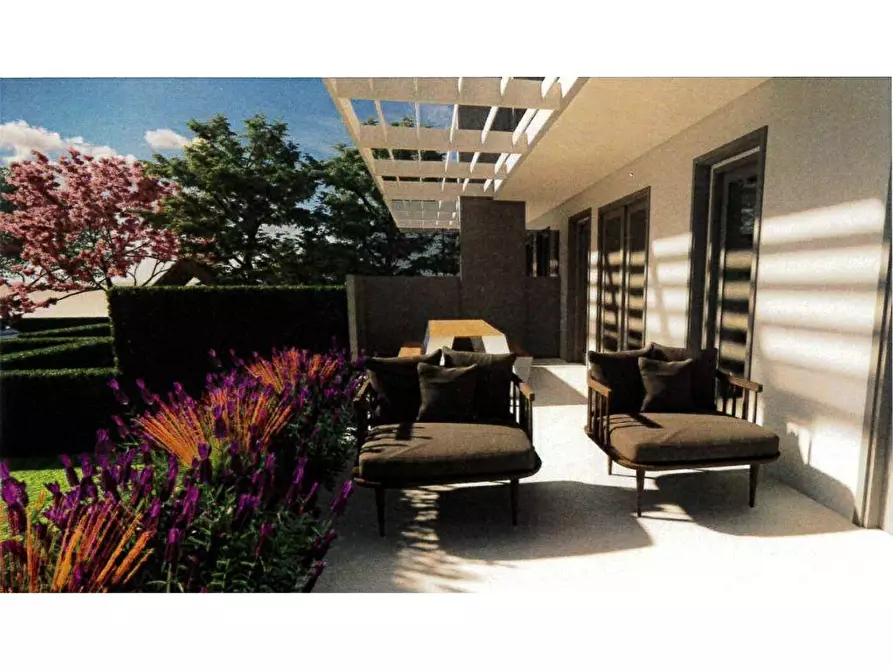 Immagine 15 di Casa quadrifamiliare in vendita  a Massa