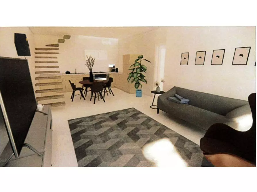 Immagine 17 di Casa quadrifamiliare in vendita  a Massa