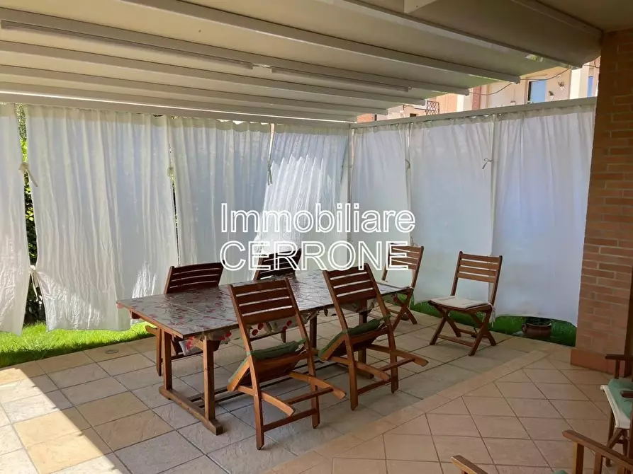 Immagine 9 di Appartamento in vendita  a Cecina