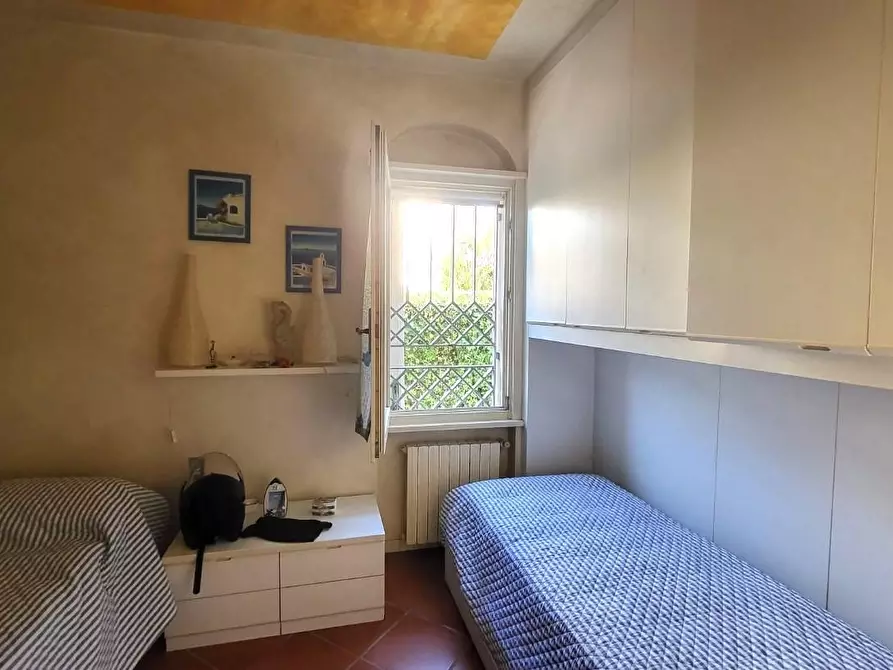 Immagine 10 di Casa bifamiliare in vendita  a Forte Dei Marmi