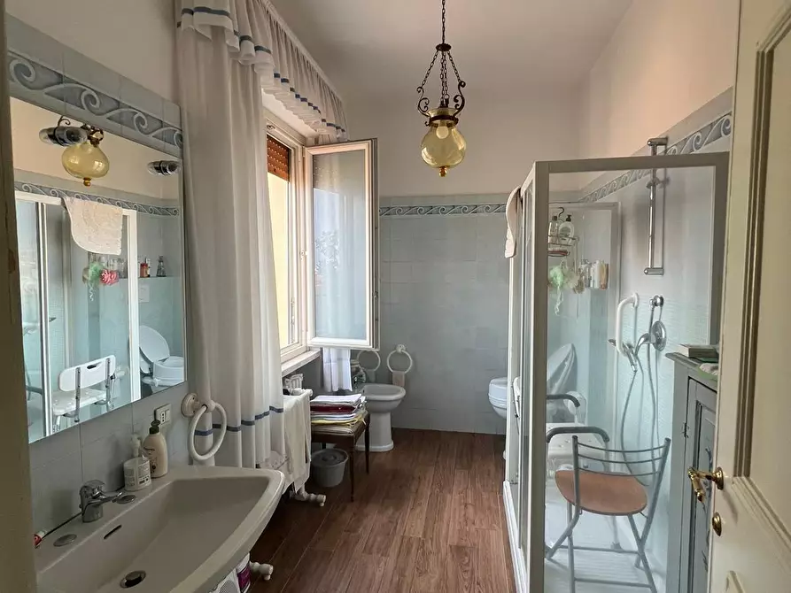 Immagine 22 di Appartamento in vendita  a Pisa