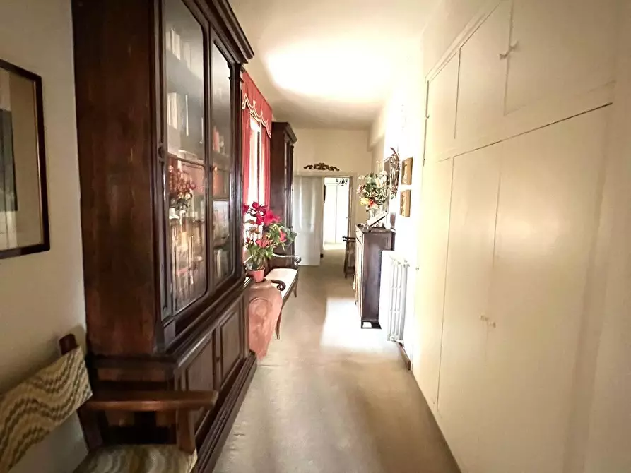 Immagine 15 di Appartamento in vendita  a Pisa