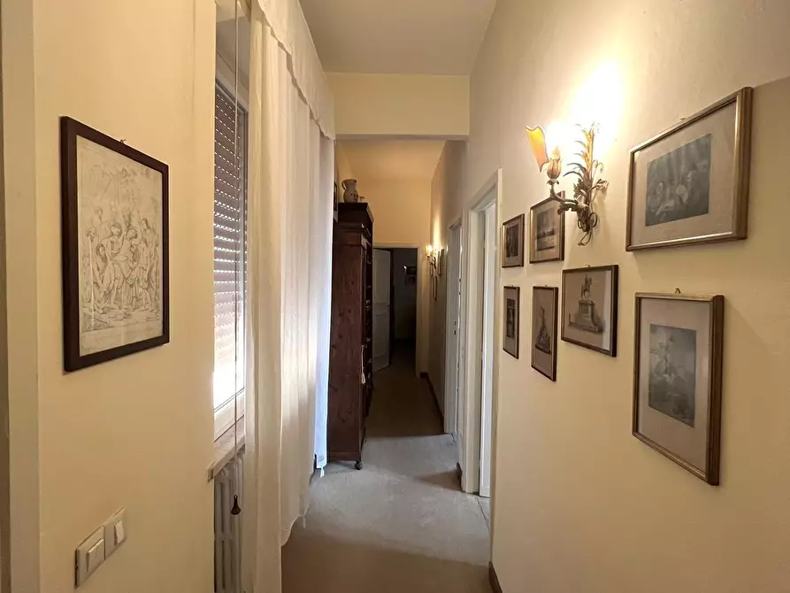 Immagine 17 di Appartamento in vendita  a Pisa