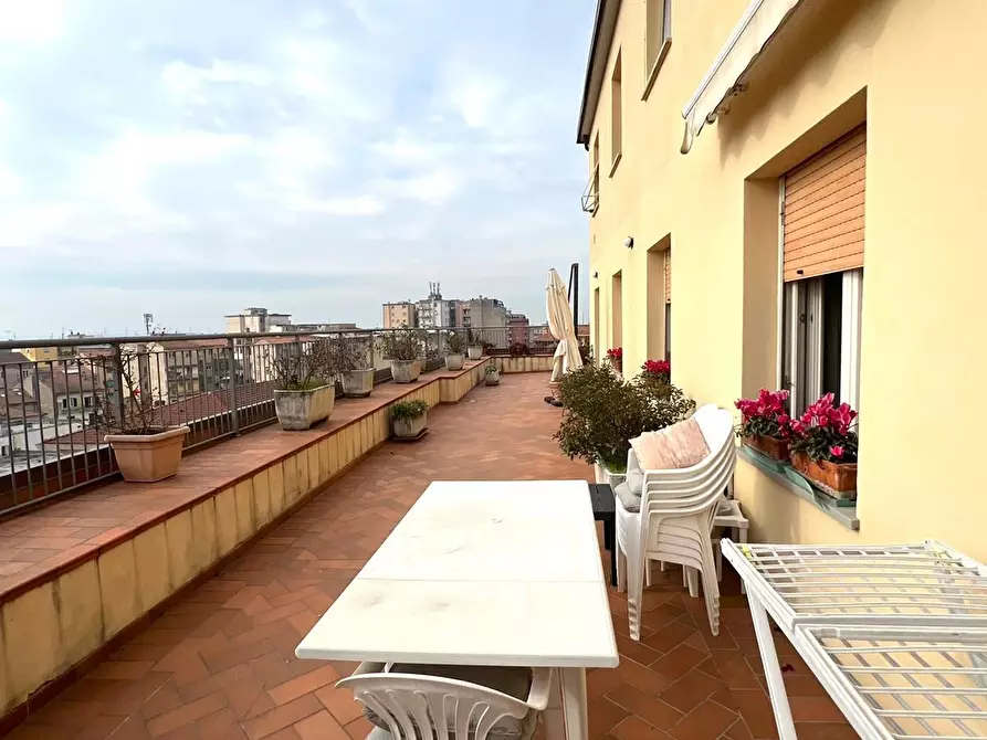 Immagine 30 di Appartamento in vendita  a Pisa