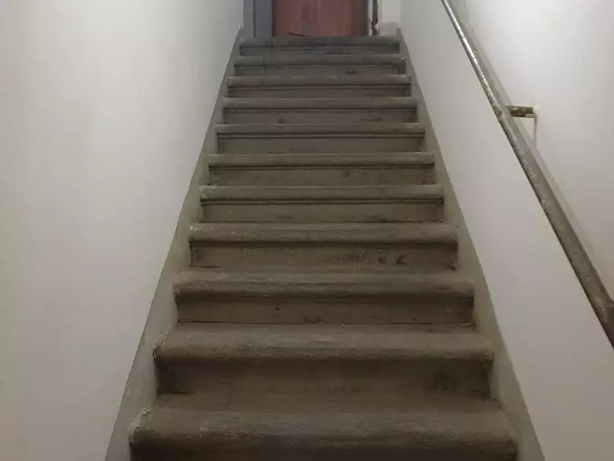 Immagine 6 di Appartamento in vendita  a Pisa