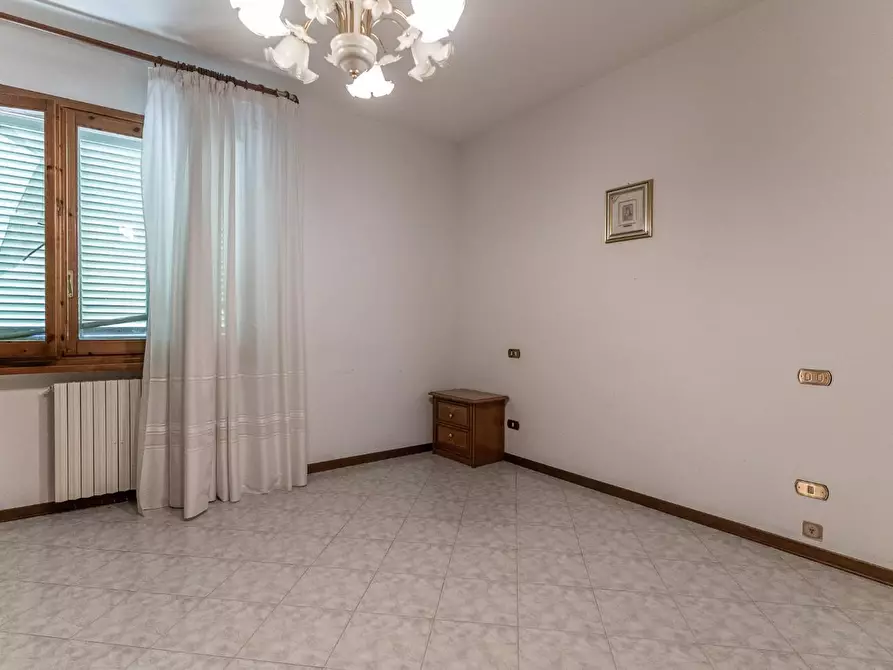 Immagine 26 di Villa in vendita  a Cerreto Guidi
