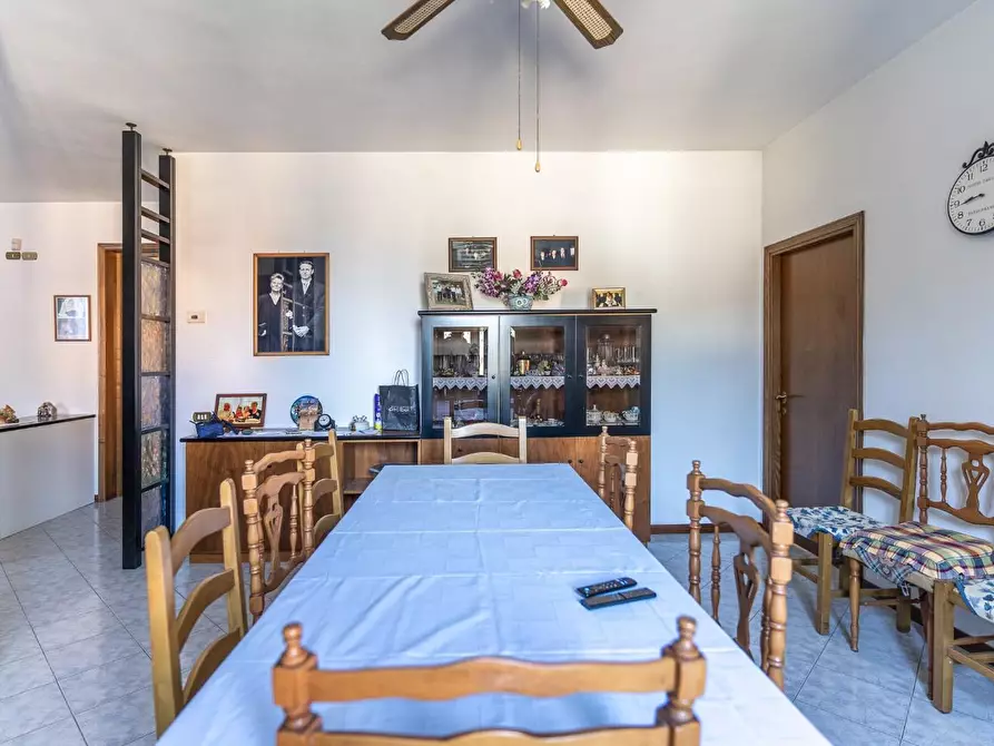 Immagine 19 di Villa in vendita  a Cerreto Guidi