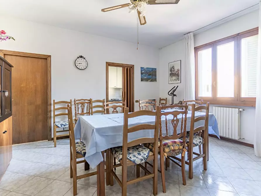 Immagine 21 di Villa in vendita  a Cerreto Guidi