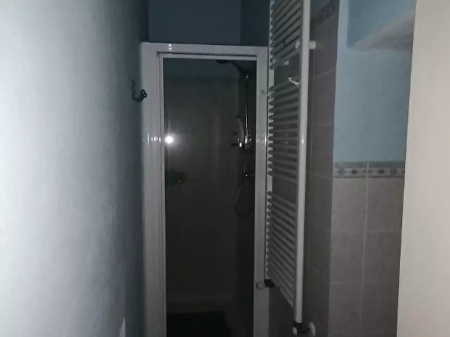 Immagine 9 di Appartamento in vendita  a Semproniano