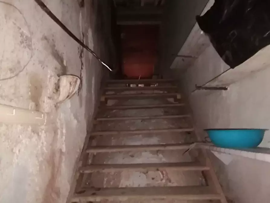 Immagine 7 di Appartamento in vendita  a Semproniano