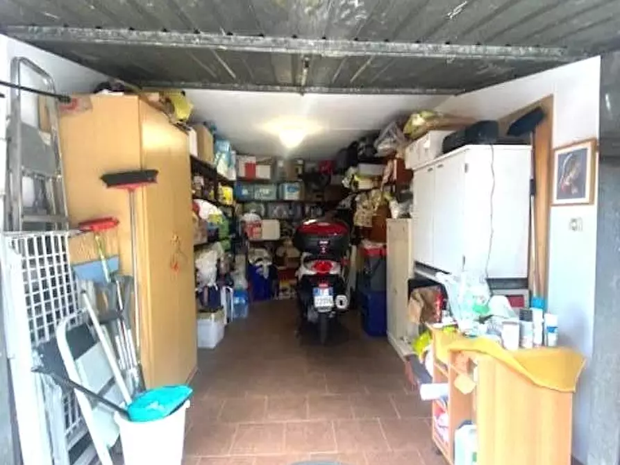 Immagine 26 di Appartamento in vendita  a Cascina