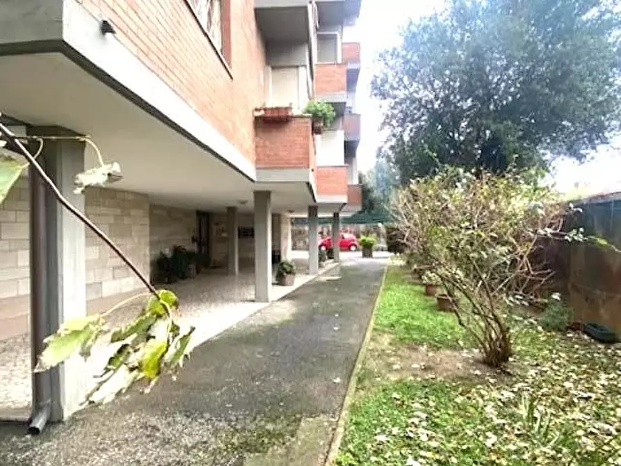 Immagine 29 di Appartamento in vendita  a Cascina