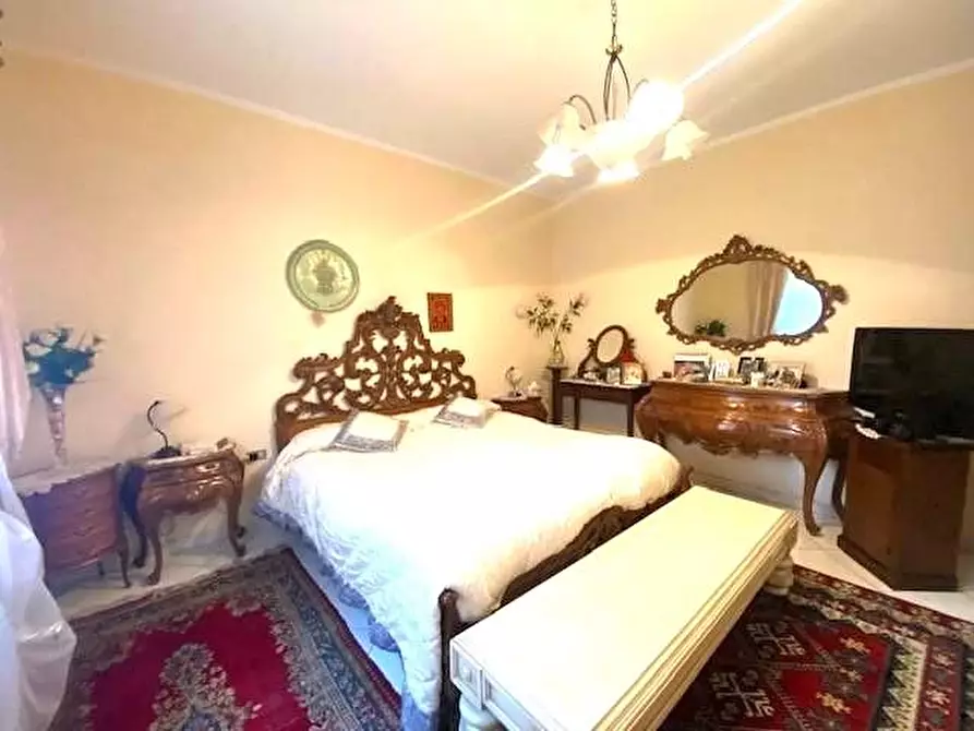 Immagine 16 di Appartamento in vendita  a Cascina