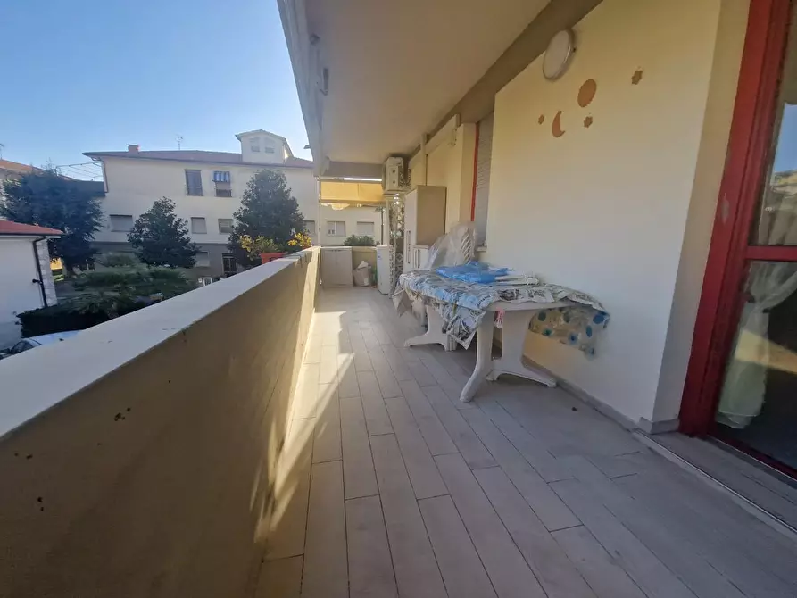 Immagine 4 di Appartamento in vendita  a Rosignano Marittimo