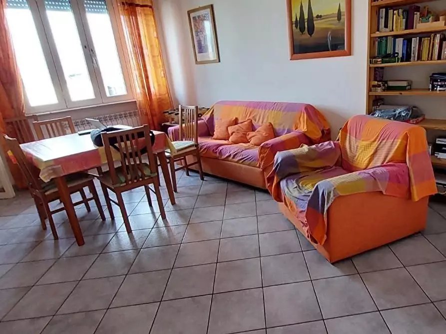 Immagine 6 di Appartamento in vendita  a Viareggio