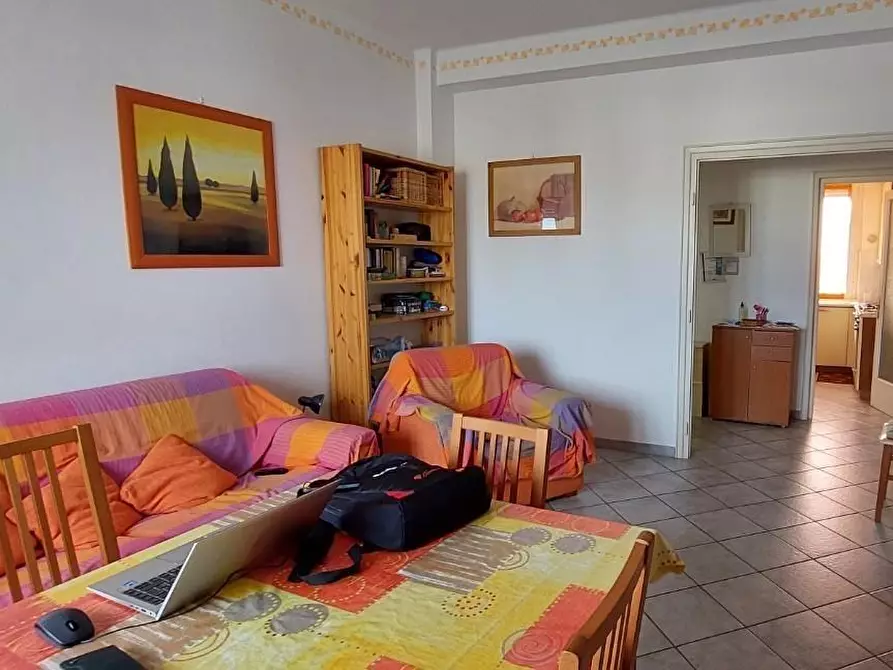 Immagine 7 di Appartamento in vendita  a Viareggio