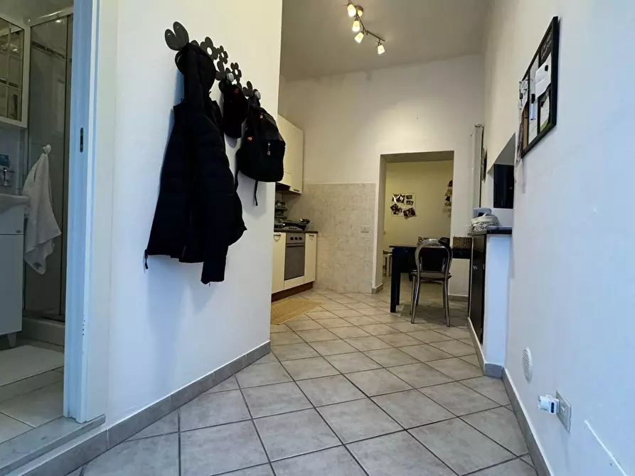 Immagine 11 di Appartamento in vendita  a Massa