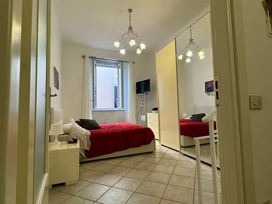 Immagine 7 di Appartamento in vendita  a Massa