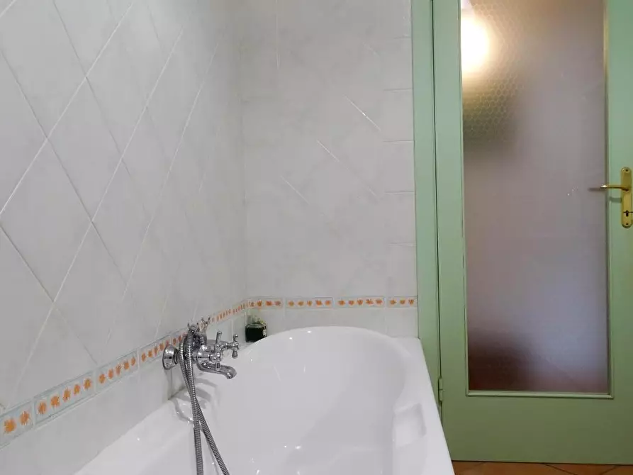 Immagine 31 di Appartamento in affitto  a San Miniato